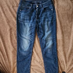 American Eagle Outfitters Skinny Blue Jeans with Vintage Fading
